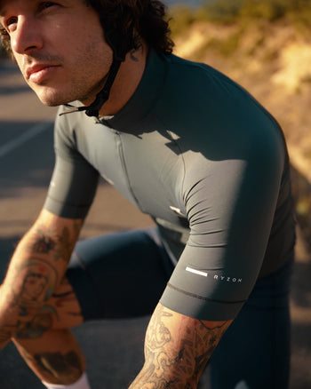 Lookbook Signature Cycling Jersey Men 7