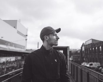 Lookbook Aura Seamless Tech Cap 11
