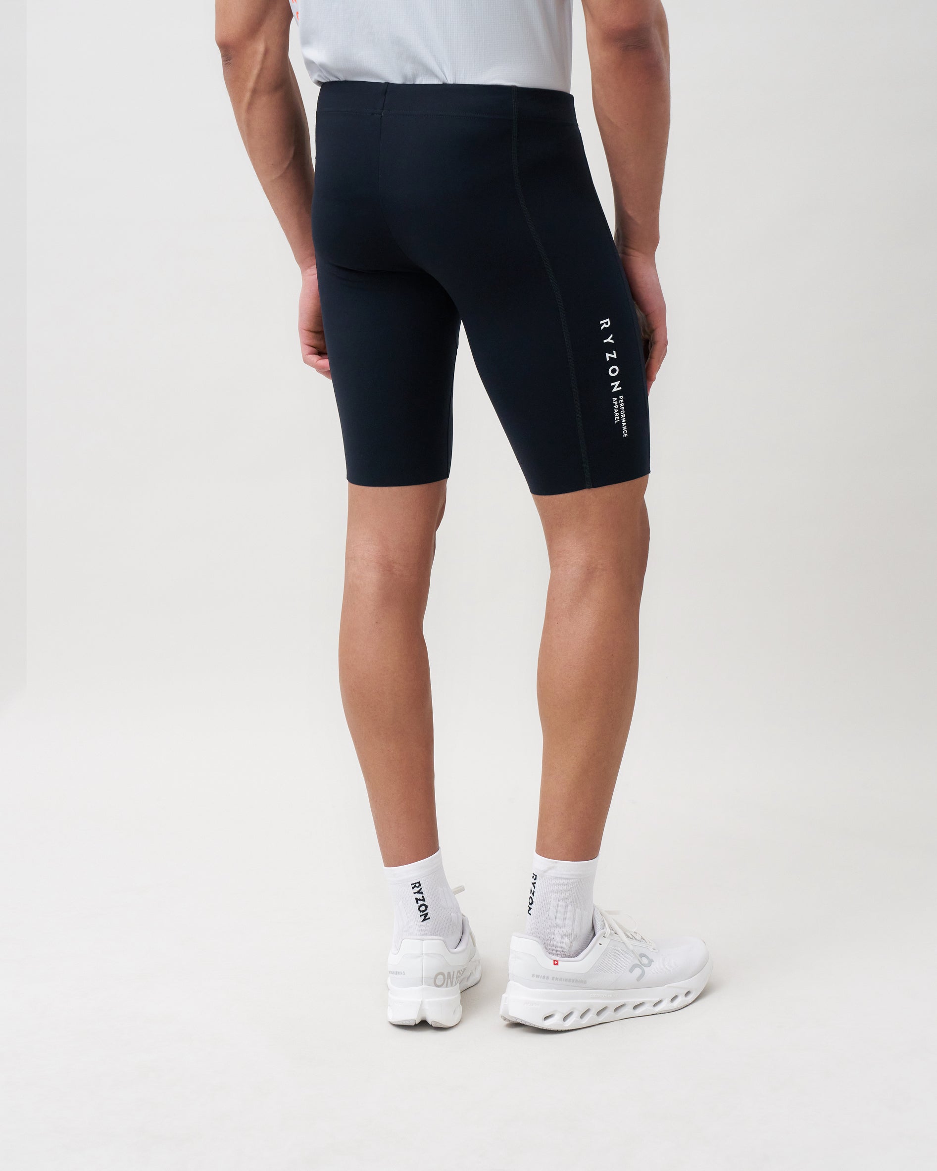 Spectra Running Half Tights Men | Ryzon