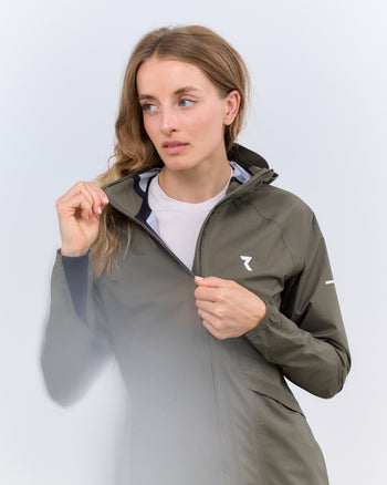 Lookbook Phantom Athletic Rain Jacket Women 12