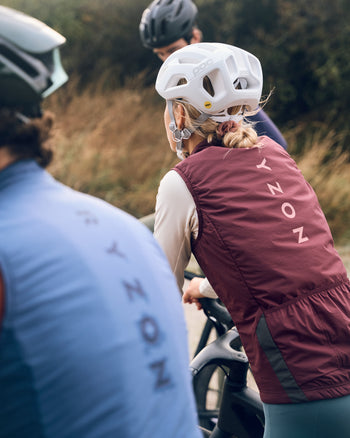 Lookbook Signature Cycling Insulated Gilet Men 8