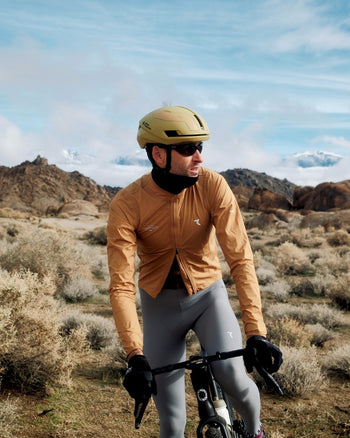 Lookbook Signature Cycling Wind Jacket Men 3