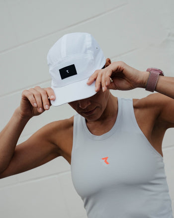 Lookbook Aura Performance Light Cap 8