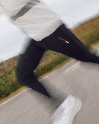 Lookbook Sonic Running Thermal Pants Men 28