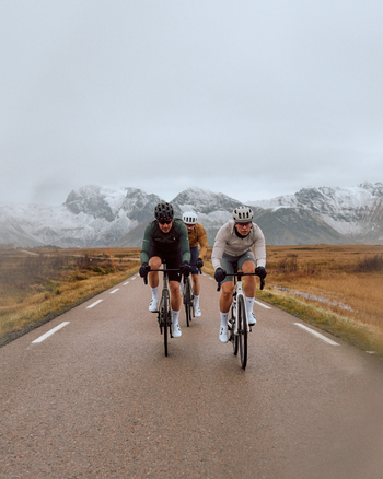 Lookbook Signature Cycling Rain Jacket Women 71