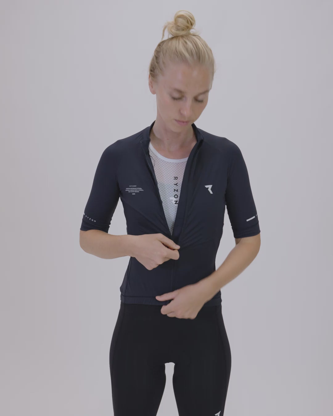 Signature Cycling Jersey Women | Ryzon
