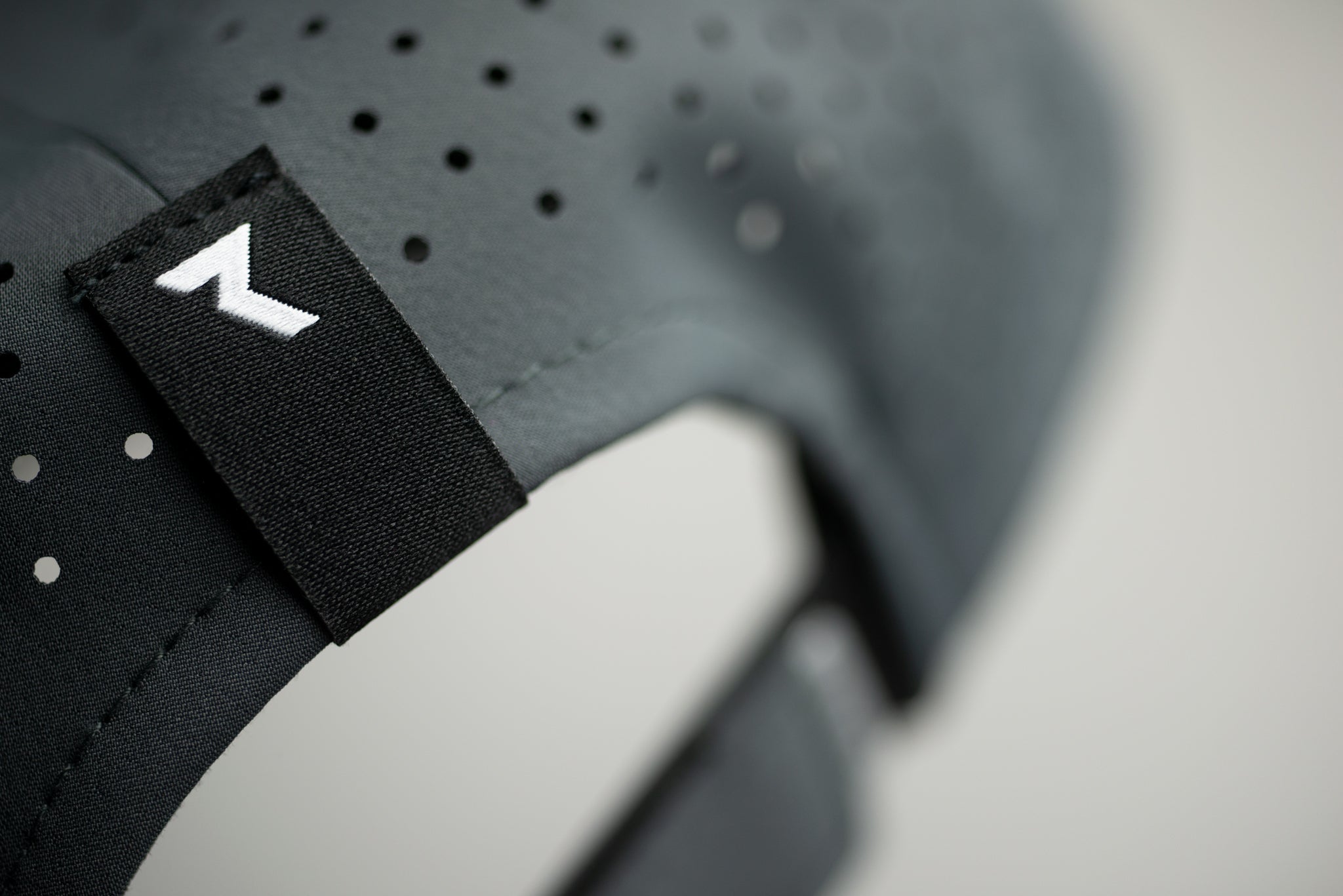 Performance Tech Cap Aura Seamless Tech Cap - RYZON